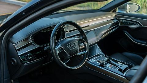 Audi A8 D5  (330KM) -  170 730  PLN, 2019 - Ropczyce - wyprzedaż | Autoria.pl