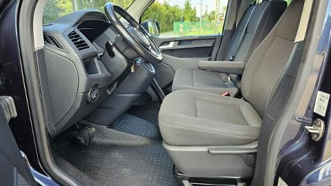 Volkswagen Caravelle (150KM) -  174 800  PLN, 2019 - Nowy Sącz - wyprzedaż | Autoria.pl