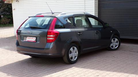 Kia Ceed I  (126KM) - 17 900  PLN, 2008 - MIKOŁÓW - wyprzedaż | Autoria.pl