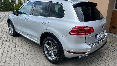 Volkswagen Touareg II  (262KM) - 99 000  PLN, 2015 - Orzech - wyprzedaż | Autoria.pl