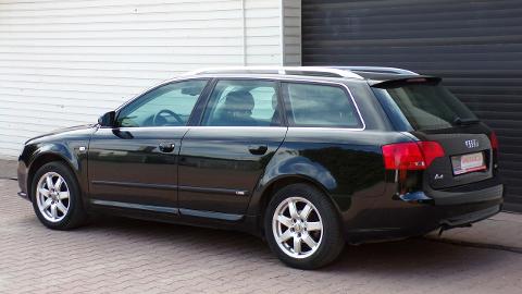 Audi A4 B7  (102KM) - 20 900  PLN, 2007 - MIKOŁÓW - wyprzedaż | Autoria.pl