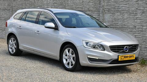 Volvo V60 I  (136KM) - 39 800  PLN, 2014 - Dąbrowa Górnicza - wyprzedaż | Autoria.pl