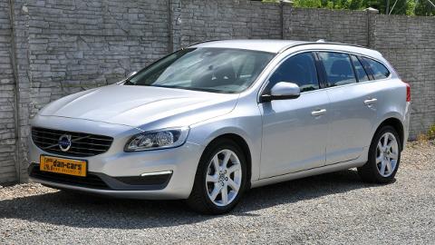 Volvo V60 I  (136KM) - 39 800  PLN, 2014 - Dąbrowa Górnicza - wyprzedaż | Autoria.pl