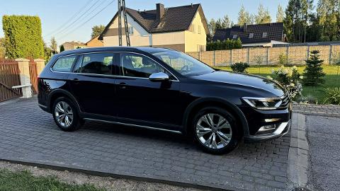 Volkswagen Passat B8  (190KM) - 64 500  PLN, 2017 - Bliżyn - wyprzedaż | Autoria.pl