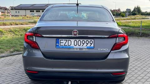 Fiat Tipo II  (95KM) - 38 900  PLN, 2017 - Zduńska Wola - wyprzedaż | Autoria.pl