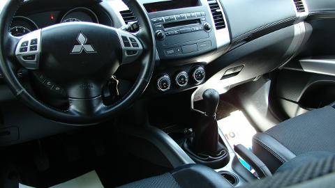 Mitsubishi Outlander II  (150KM) - 34 900  PLN, 2010 - Piła - wyprzedaż | Autoria.pl