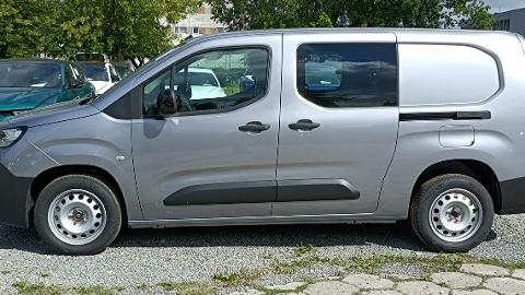 Opel Combo (102KM) - 99 499  PLN, 2024 - Warszawa - wyprzedaż | Autoria.pl