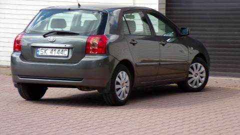 Toyota Corolla Seria E12  (97KM) - 13 900  PLN, 2005 - MIKOŁÓW - wyprzedaż | Autoria.pl