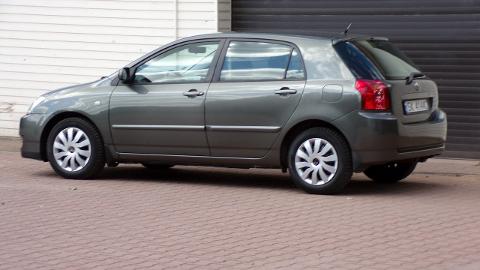 Toyota Corolla Seria E12  (97KM) - 13 900  PLN, 2005 - MIKOŁÓW - wyprzedaż | Autoria.pl