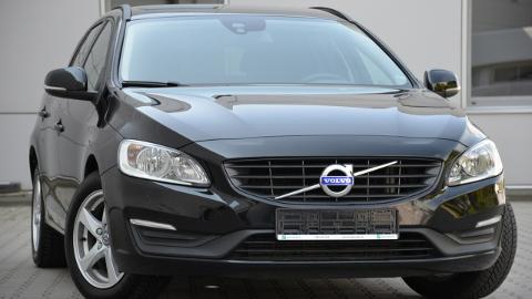 Volvo V60 I  (120KM) - 38 900  PLN, 2017 - Kutno - wyprzedaż | Autoria.pl