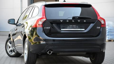 Volvo V60 I  (120KM) - 38 900  PLN, 2017 - Kutno - wyprzedaż | Autoria.pl