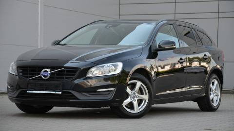 Volvo V60 I  (120KM) - 38 900  PLN, 2017 - Kutno - wyprzedaż | Autoria.pl