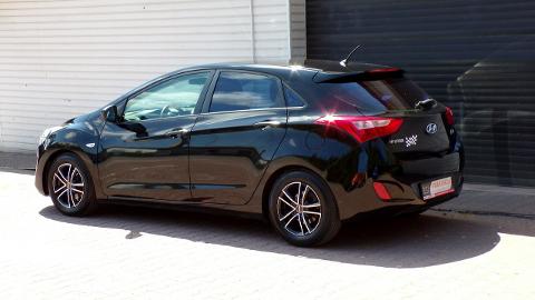 Hyundai i30 II  (100KM) - 35 900  PLN, 2013 - MIKOŁÓW - wyprzedaż | Autoria.pl