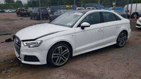 Audi A3 8V  (220KM) - 41 400  PLN, 2017 - Sękocin Nowy - wyprzedaż | Autoria.pl