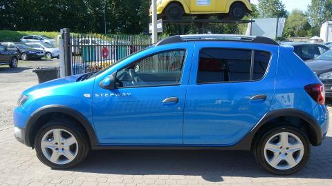 Dacia Sandero Stepway II  (90KM) - 19 900  PLN, 2013 - Słupsk - wyprzedaż | Autoria.pl