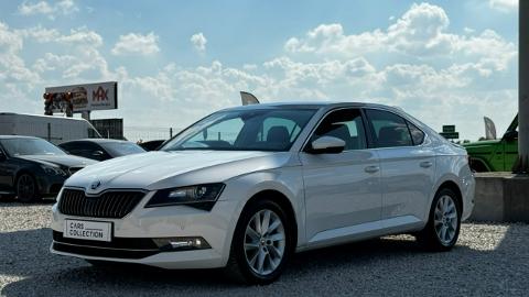 Škoda Superb III  (190KM) - 59 900  PLN, 2016 - MICHAŁOWICE - wyprzedaż | Autoria.pl