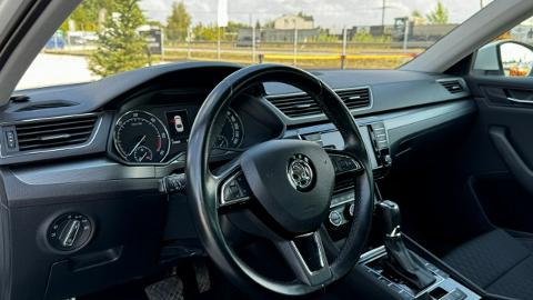 Škoda Superb III  (190KM) - 59 900  PLN, 2016 - MICHAŁOWICE - wyprzedaż | Autoria.pl