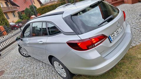 Opel Astra K  (110KM) - 34 300  PLN, 2017 - Rybnik - wyprzedaż | Autoria.pl