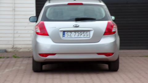 Kia Ceed I  (90KM) - 21 900  PLN, 2011 - MIKOŁÓW - wyprzedaż | Autoria.pl