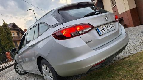 Opel Astra K  (110KM) - 34 300  PLN, 2017 - Rybnik - wyprzedaż | Autoria.pl