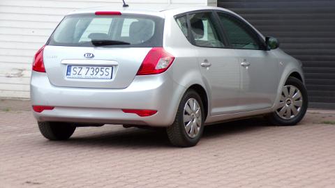 Kia Ceed I  (90KM) - 21 900  PLN, 2011 - MIKOŁÓW - wyprzedaż | Autoria.pl