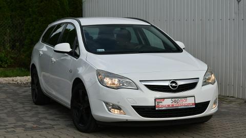 Opel Astra J  (110KM) - 18 900  PLN, 2011 - Kampinos - wyprzedaż | Autoria.pl