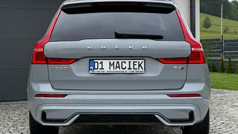 Volvo XC 60 II  (197KM) -  204 900  PLN, 2023 - Kamienna Góra - wyprzedaż | Autoria.pl