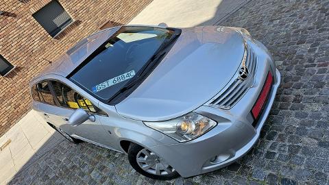 Toyota Avensis III  (126KM) - 27 700  PLN, 2011 - wyprzedaż | Autoria.pl