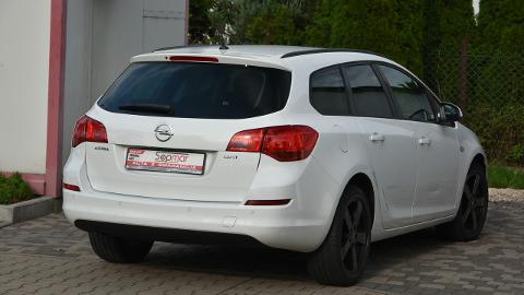 Opel Astra J  (110KM) - 18 900  PLN, 2011 - Kampinos - wyprzedaż | Autoria.pl