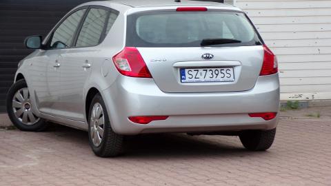 Kia Ceed I  (90KM) - 21 900  PLN, 2011 - MIKOŁÓW - wyprzedaż | Autoria.pl