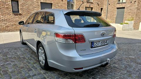 Toyota Avensis III  (126KM) - 27 700  PLN, 2011 - wyprzedaż | Autoria.pl