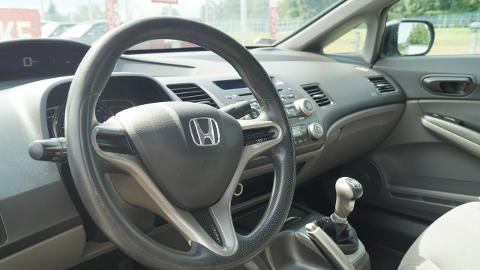 Honda Civic VIII  (140KM) - 14 900  PLN, 2008 - Goczałkowice-Zdrój - wyprzedaż | Autoria.pl