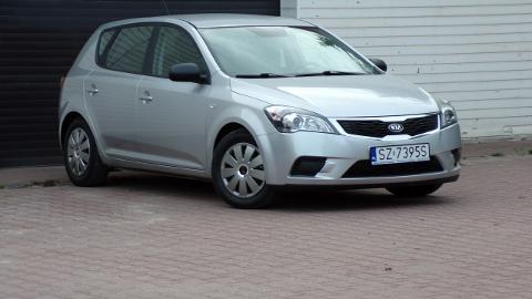 Kia Ceed I  (90KM) - 21 900  PLN, 2011 - MIKOŁÓW - wyprzedaż | Autoria.pl