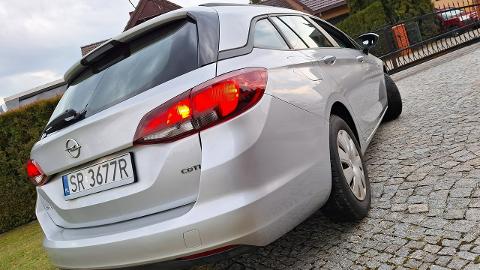 Opel Astra K  (110KM) - 34 300  PLN, 2017 - Rybnik - wyprzedaż | Autoria.pl