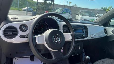 Volkswagen Beetle (105KM) - 33 900  PLN, 2012 - Stargard - wyprzedaż | Autoria.pl