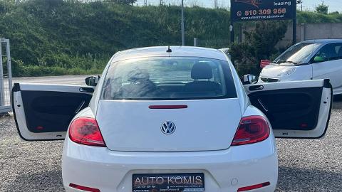 Volkswagen Beetle (105KM) - 33 900  PLN, 2012 - Stargard - wyprzedaż | Autoria.pl