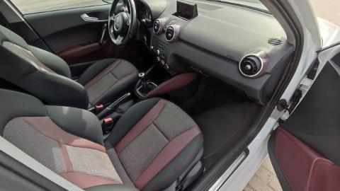 Audi A1 8X  (105KM) - 28 900  PLN, 2012 - PLESZEW - wyprzedaż | Autoria.pl