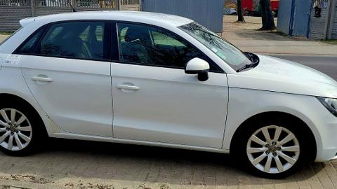 Audi A1 8X  (105KM) - 28 900  PLN, 2012 - PLESZEW - wyprzedaż | Autoria.pl