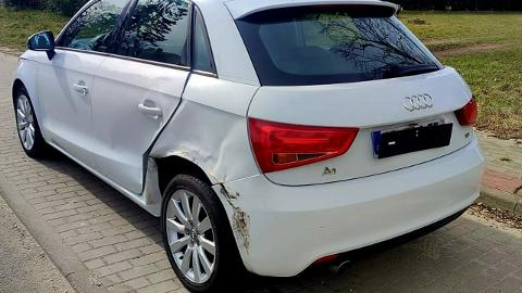 Audi A1 8X  (105KM) - 28 900  PLN, 2012 - PLESZEW - wyprzedaż | Autoria.pl