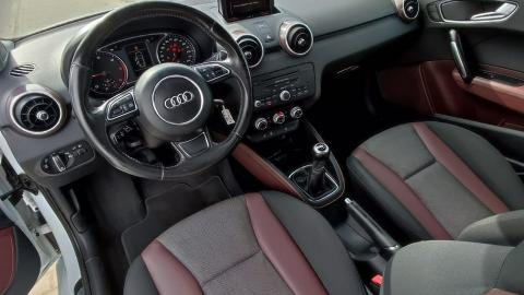 Audi A1 8X  (105KM) - 28 900  PLN, 2012 - PLESZEW - wyprzedaż | Autoria.pl