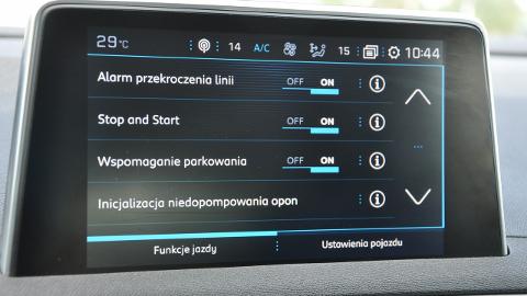 Peugeot 3008 II  (130KM) - 70 800  PLN, 2018 - Alwernia - wyprzedaż | Autoria.pl