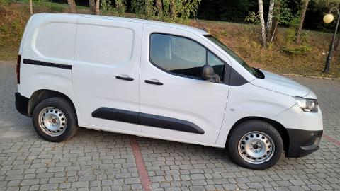 Toyota Proace City (102KM) - 39 999  PLN, 2021 - Ćmińsk - wyprzedaż | Autoria.pl