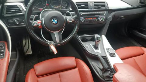 BMW Seria  3 F30/F31  (306KM) - 48 600  PLN, 2015 - Sękocin Nowy - wyprzedaż | Autoria.pl