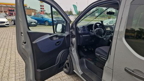 Opel Vivaro II  (211KM) - 58 900  PLN, 2016 - Żory - wyprzedaż | Autoria.pl