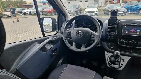 Opel Vivaro II  (211KM) - 58 900  PLN, 2016 - Żory - wyprzedaż | Autoria.pl