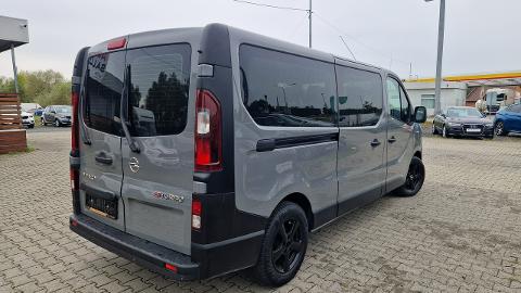 Opel Vivaro II  (211KM) - 58 900  PLN, 2016 - Żory - wyprzedaż | Autoria.pl