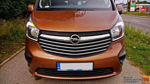 Opel Vivaro II  (115KM) - 59 000  PLN, 2014 - Gdynia Cisowa - wyprzedaż | Autoria.pl