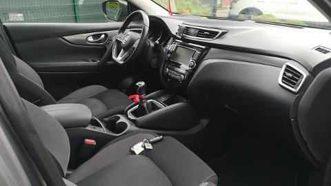 Nissan Qashqai II  (160KM) - 83 900  PLN, 2018 - Strzegom - wyprzedaż | Autoria.pl