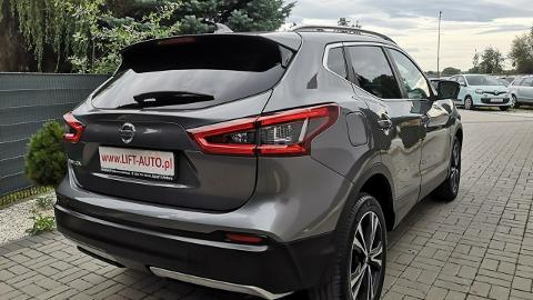 Nissan Qashqai II  (160KM) - 83 900  PLN, 2018 - Strzegom - wyprzedaż | Autoria.pl