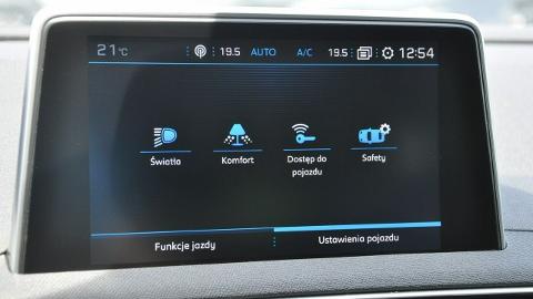 Peugeot 5008 II  (130KM) - 76 800  PLN, 2019 - Alwernia - wyprzedaż | Autoria.pl